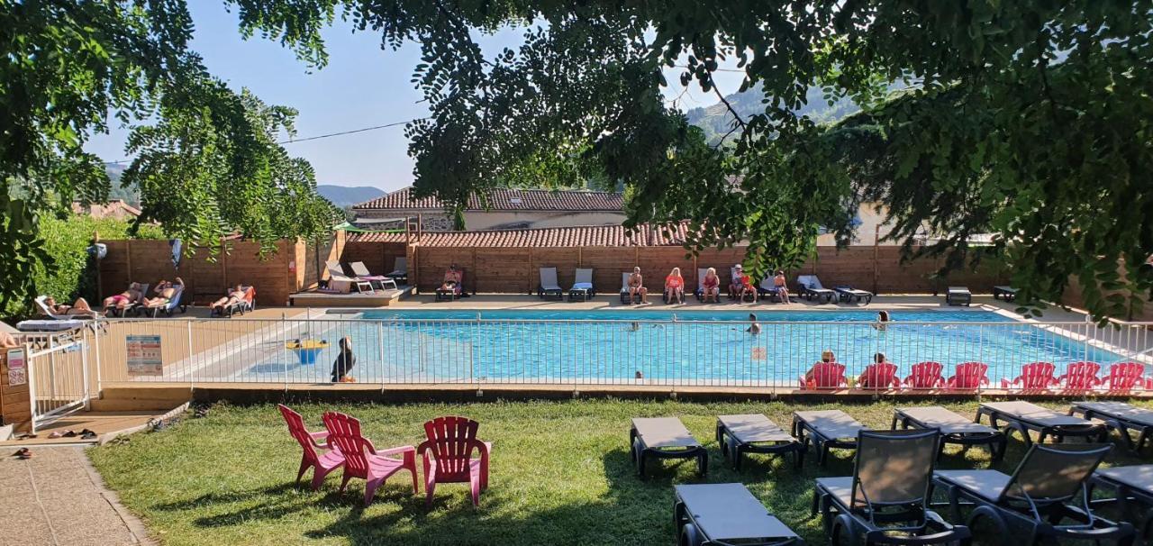 Camping Les Lavandes Darbres Exterior foto